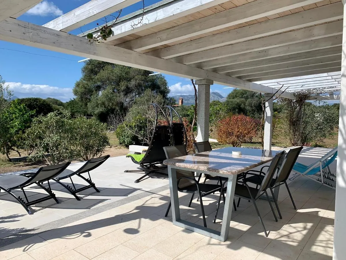 Luxury Country Villa By Sardiniagem, Walk To Beach Orosei