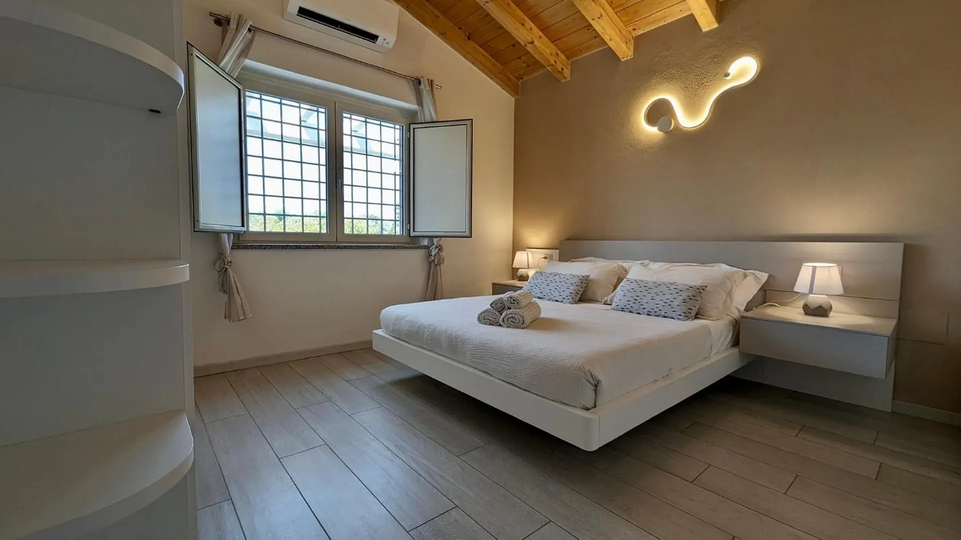 Luxury Country Villa By Sardiniagem, Walk To Beach Orosei Italien